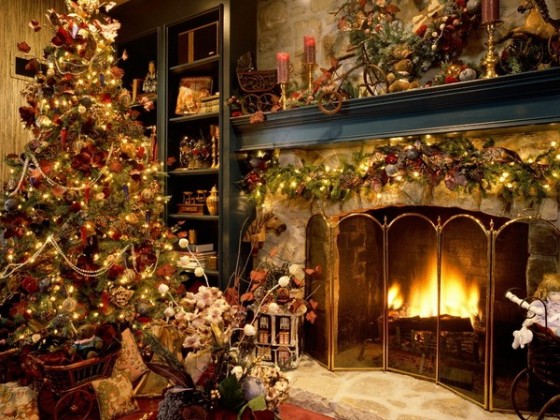 600x470-Christmas-Tree-Fireplace-1024-127315